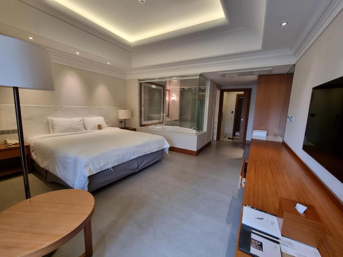 Pinegrove Hotel Gimhae Exterior foto